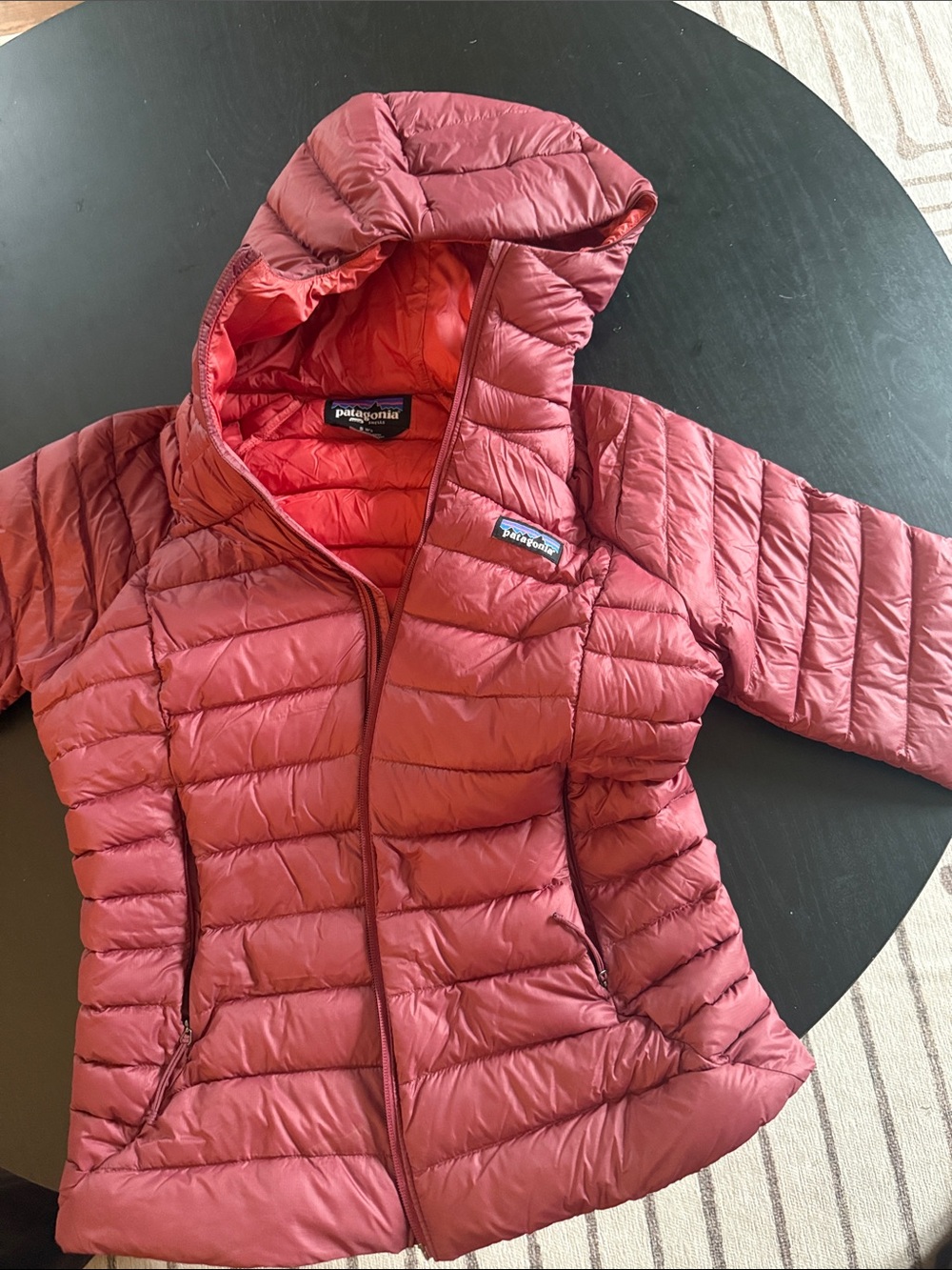 Patagonia Women’s Hooded Puffer Jacket - Rose Mauve